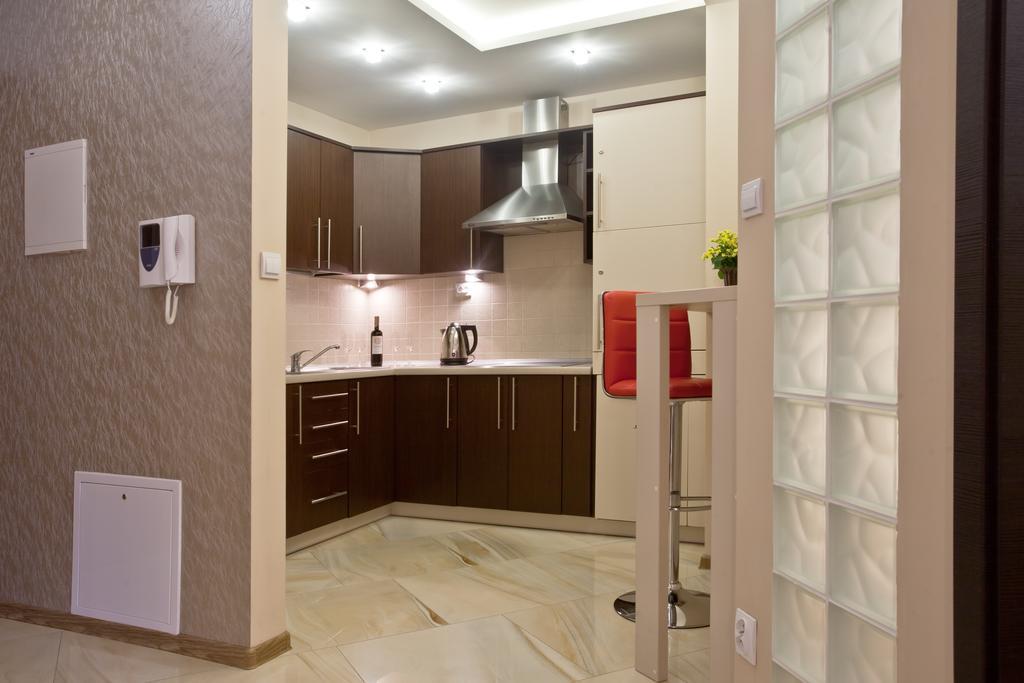 Apartament Szmaragdowy Apartment กรินีซา ดรอยจ์ ภายนอก รูปภาพ