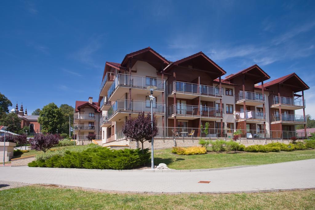 Apartament Szmaragdowy Apartment กรินีซา ดรอยจ์ ภายนอก รูปภาพ