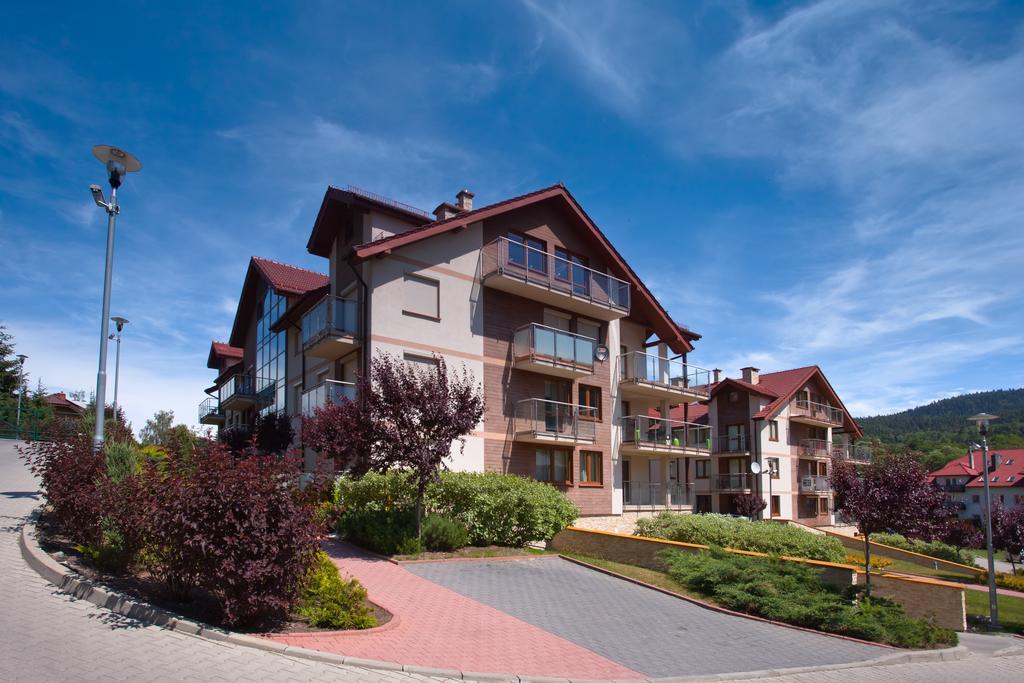 Apartament Szmaragdowy Apartment กรินีซา ดรอยจ์ ภายนอก รูปภาพ