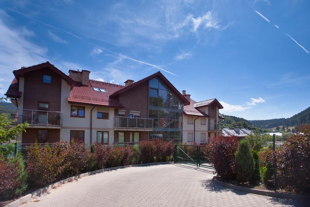 Apartament Szmaragdowy Apartment กรินีซา ดรอยจ์ ภายนอก รูปภาพ